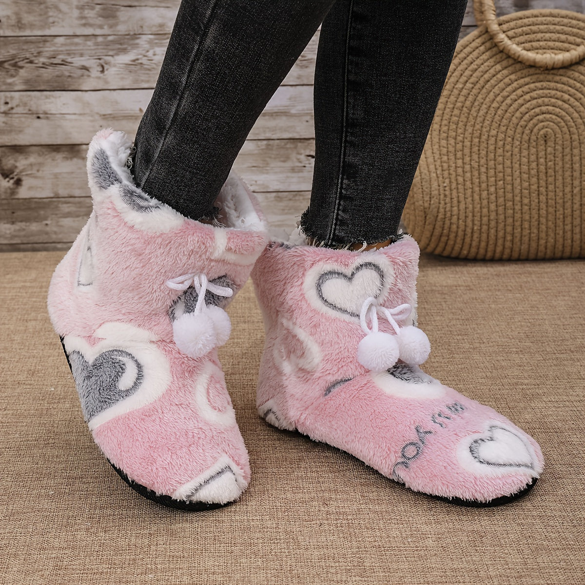 Women's Elegant Heart-Shaped Soft Sole Slippers, Winter Gray Quiet Home Shoes with Fabric Upper and Lining