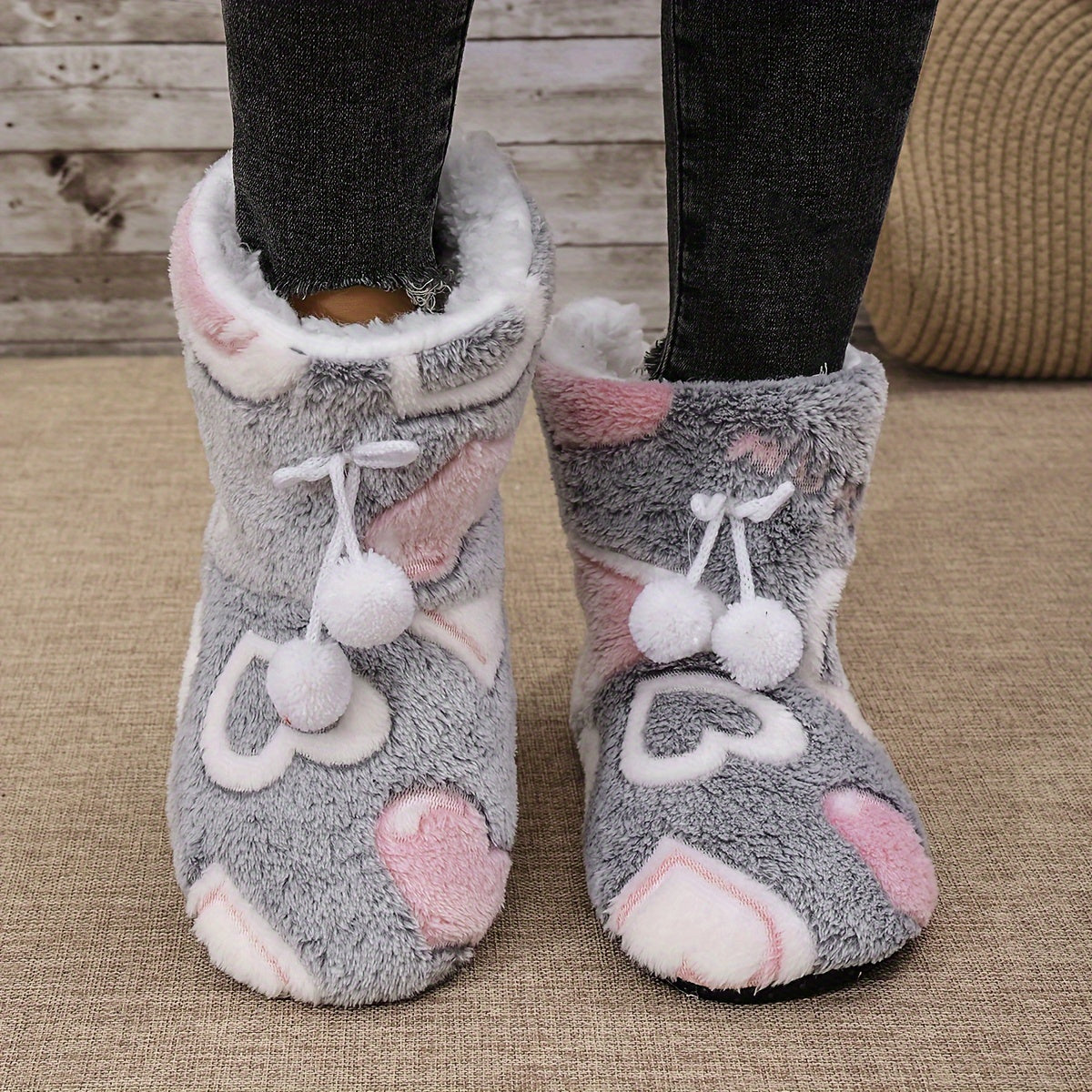 Women's Elegant Heart-Shaped Soft Sole Slippers, Winter Gray Quiet Home Shoes with Fabric Upper and Lining