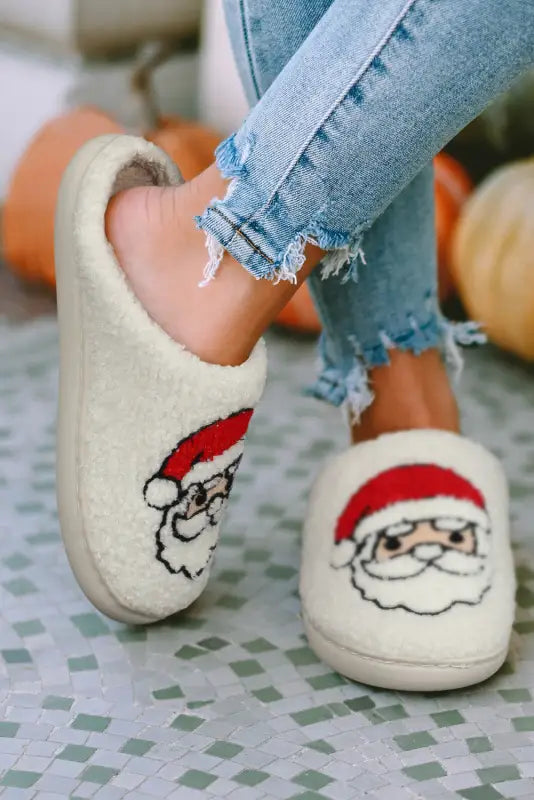 White Christmas Santa Clause Graphic Plush Slippers-1